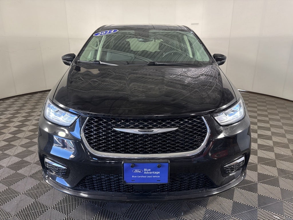 Used 2024 Chrysler Pacifica - photo 26