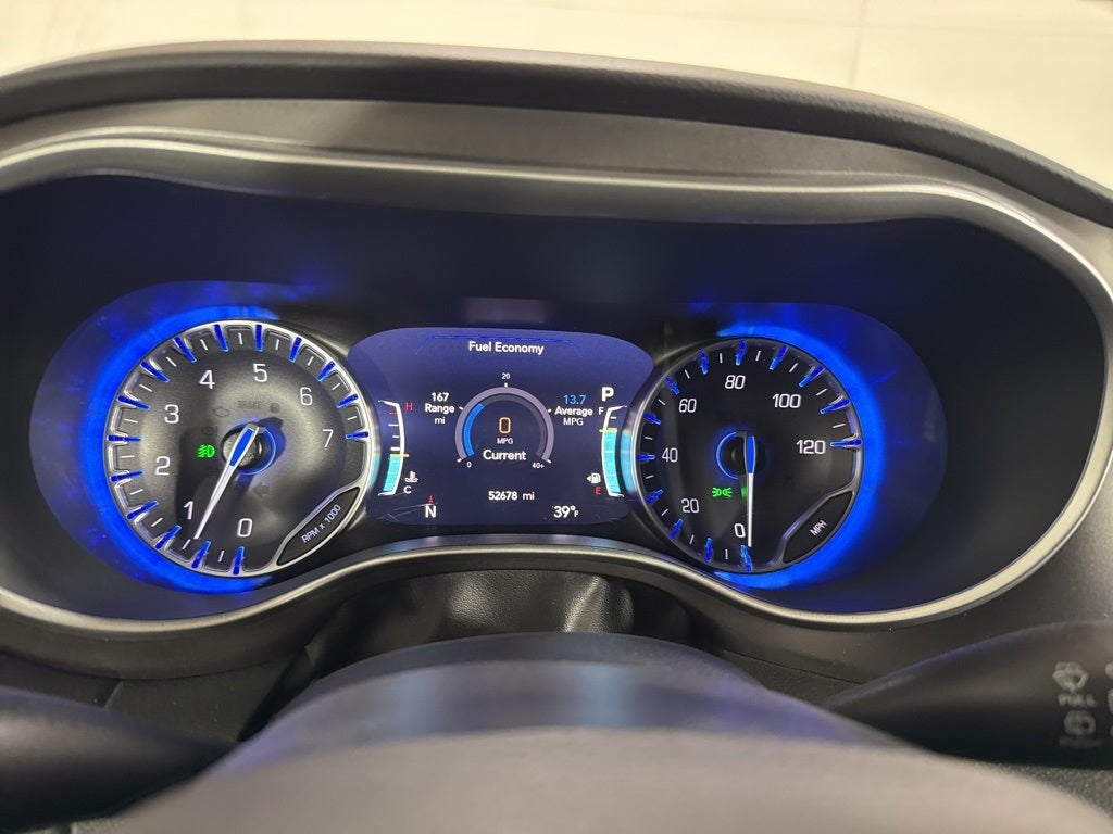 Used 2024 Chrysler Pacifica - photo 16