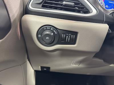 Used 2024 Chrysler Pacifica - photo 1