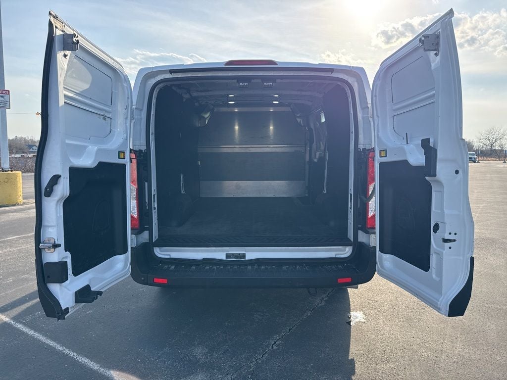 Used 2023 Ford Transit 150 - photo 11