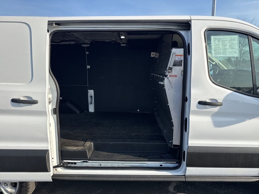 Used 2023 Ford Transit 150 - photo 13