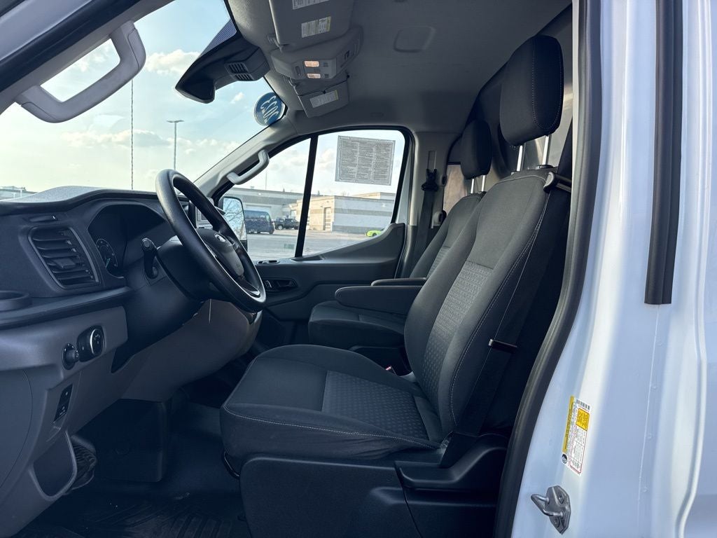 Used 2023 Ford Transit 150 - photo 14