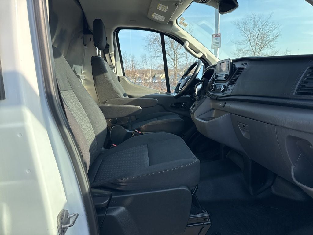 Used 2023 Ford Transit 150 - photo 16