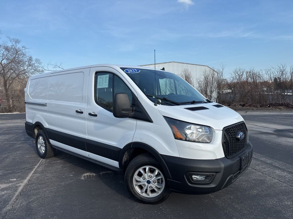 Used 2023 Ford Transit 150 - photo 5