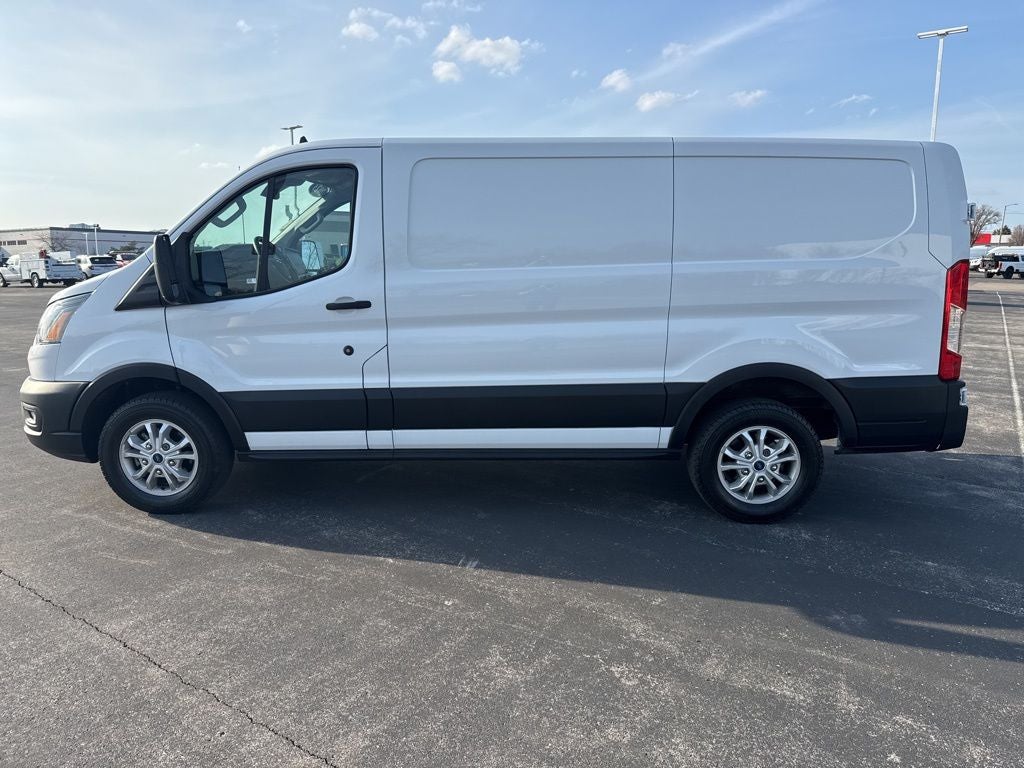 Used 2023 Ford Transit 150 - photo 8