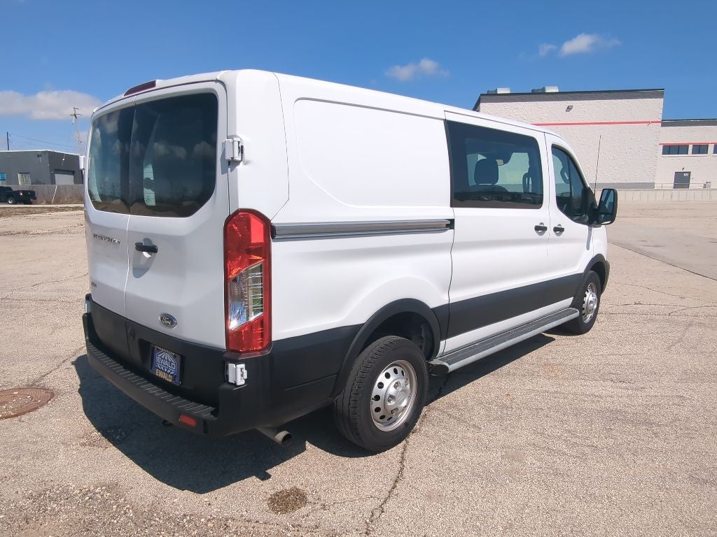 Used 2023 Ford Transit 250 - photo 11