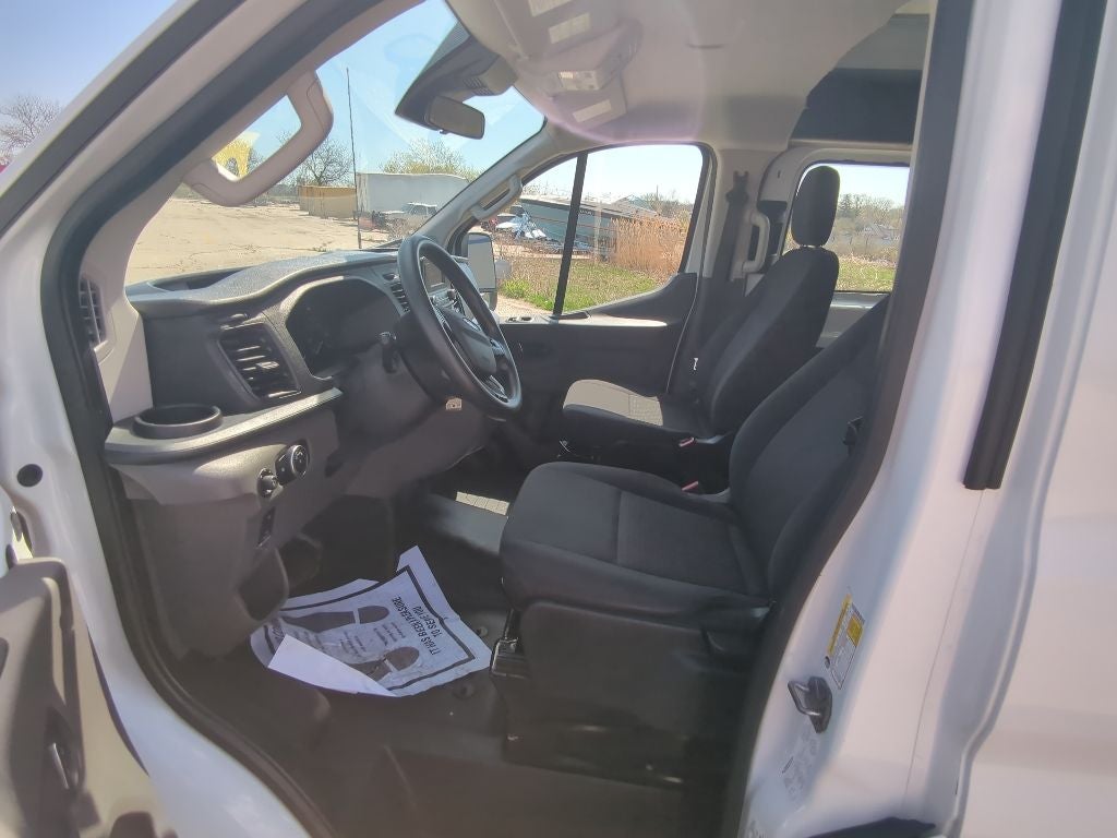 Used 2023 Ford Transit 250 - photo 17
