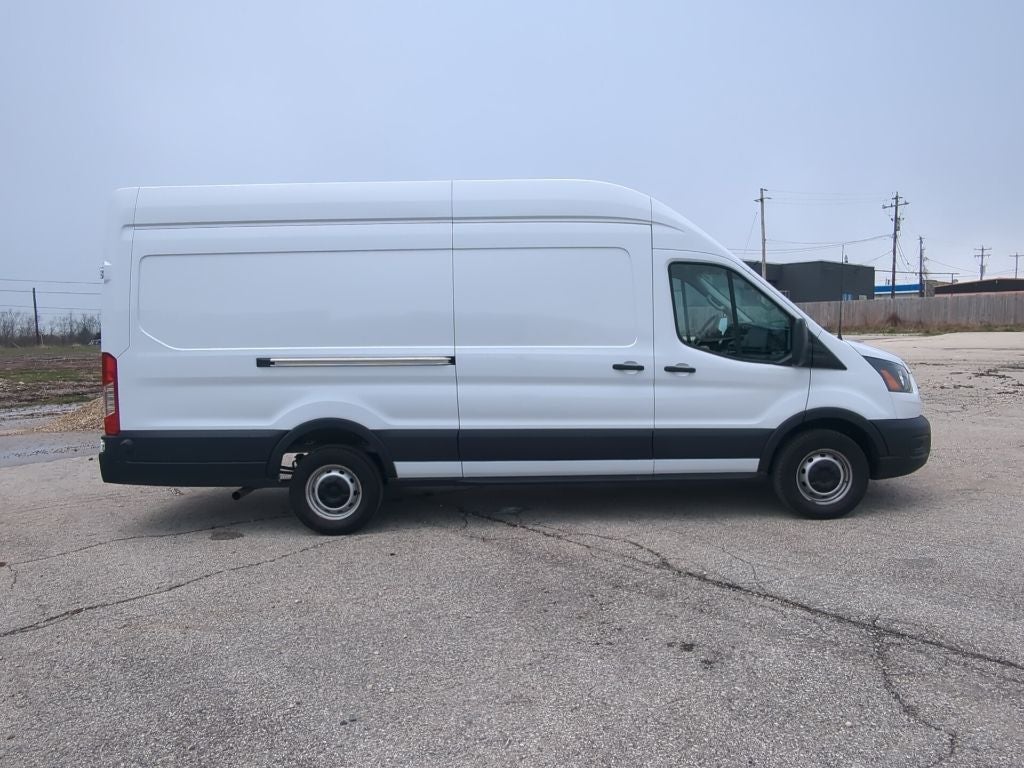 Used 2025 Ford Transit 250 - photo 24