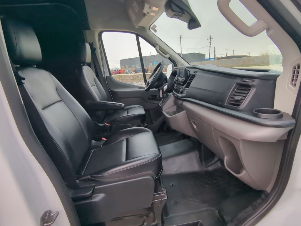 Used 2025 Ford Transit 250 - photo 8
