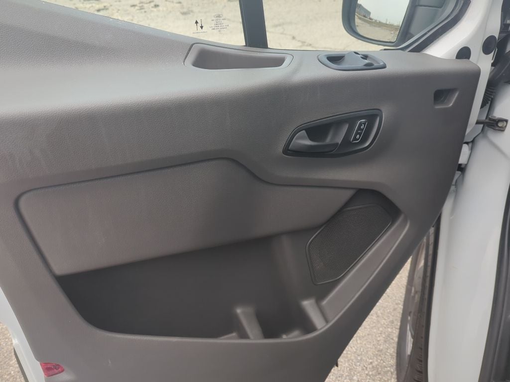 Used 2025 Ford Transit 250 - photo 10