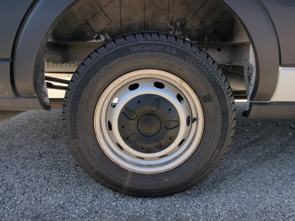 Used 2025 Ford Transit 250 - photo 5