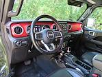 2021 Jeep Gladiator Crew Cab 4x4 Pickup for sale #25C548A - photo 27