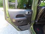 2021 Jeep Gladiator Crew Cab 4x4 Pickup for sale #25C548A - photo 33