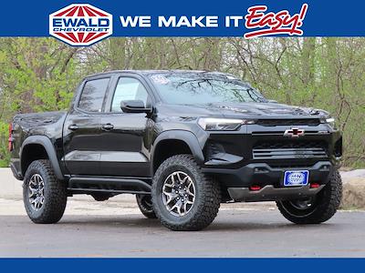 2025 Chevrolet Colorado Crew Cab 4WD Pickup for sale #25C603 - photo 1