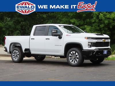 New 2025 Chevrolet Silverado 2500 Custom Crew Cab 4WD Pickup for sale #25C726 - photo 1