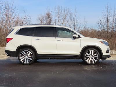 Used 2017 Honda Pilot Touring for sale #25C775B - photo 2