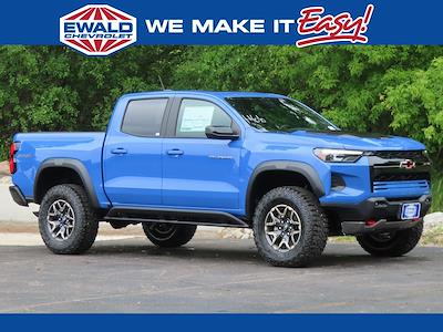 2025 Chevrolet Colorado Crew Cab 4WD Pickup for sale #25C782 - photo 1