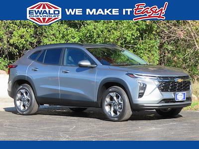 2025 Chevrolet Trax FWD SUV for sale #25C846A - photo 1