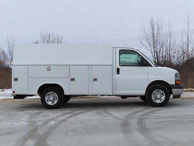 New 2025 Chevrolet Express 3500 - photo 1