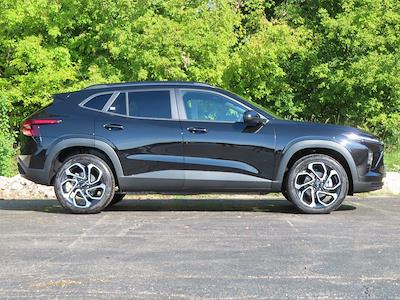 New 2026 Chevrolet Trax 2RS SUV for sale #26C101 - photo 2