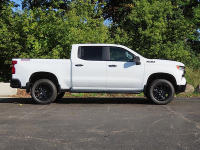 New 2026 Chevrolet Silverado 1500 LT Crew Cab 4WD Pickup for sale #26C204 - photo 2