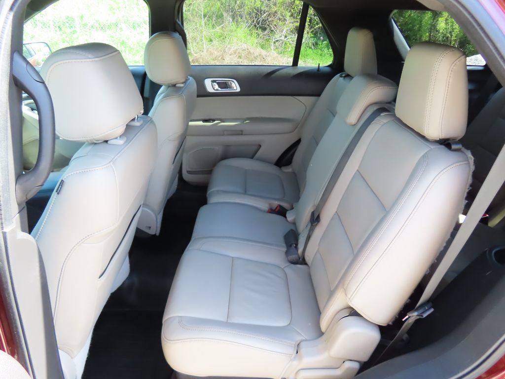 Used 2015 Ford Explorer - photo 16