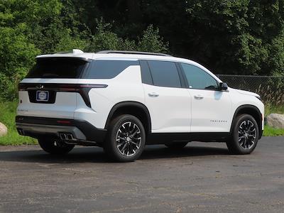 New 2026 Chevrolet Traverse LT AWD SUV for sale #26C71 - photo 2