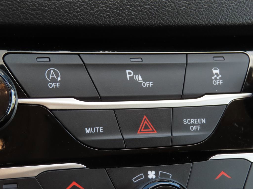 Used 2019 Chrysler Pacifica - photo 12
