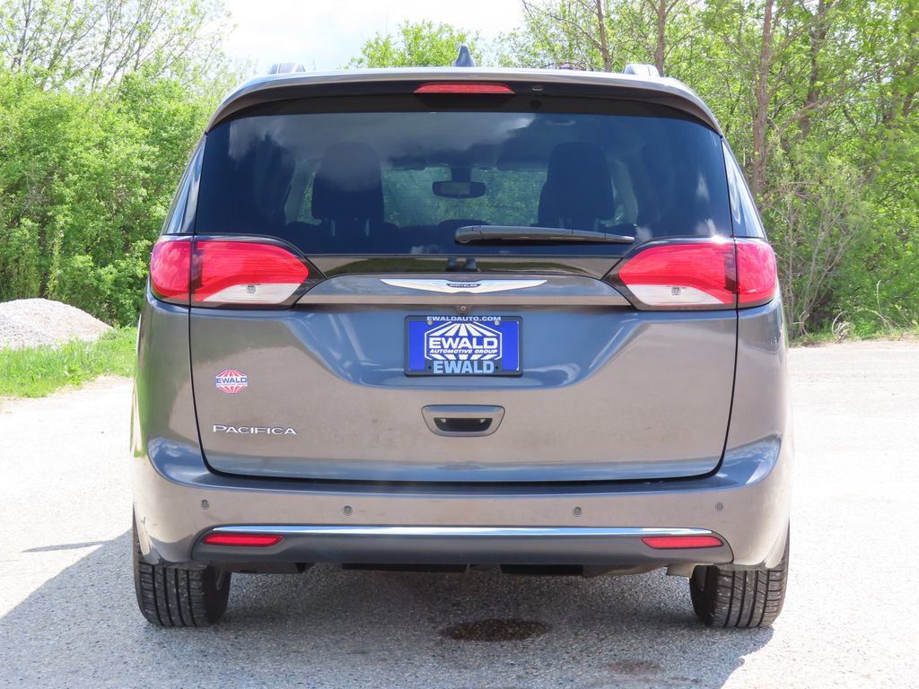 Used 2019 Chrysler Pacifica - photo 16