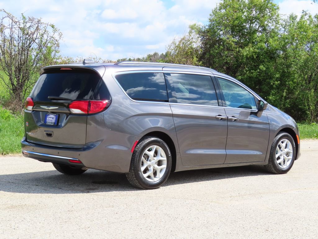 Used 2019 Chrysler Pacifica - photo 6