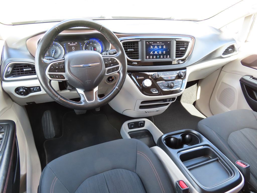 Used 2019 Chrysler Pacifica - photo 7