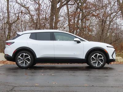 New 2026 Chevrolet Equinox EV LT for sale #26CEV278 - photo 2