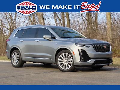 Used 2024 Cadillac XT6 - photo 1
