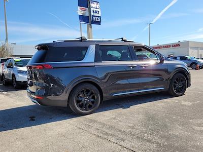 Used 2024 Kia Carnival SX FWD Minivan for sale #C251859A - photo 2