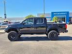 2018 Nissan Frontier Crew Cab 4x2 Pickup for sale #C253125B - photo 5
