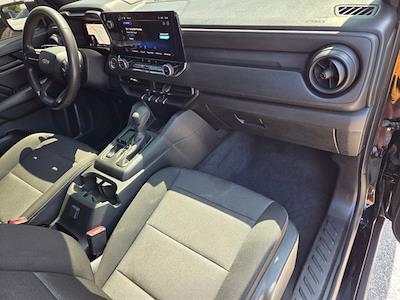 Used 2024 Chevrolet Colorado - photo 1