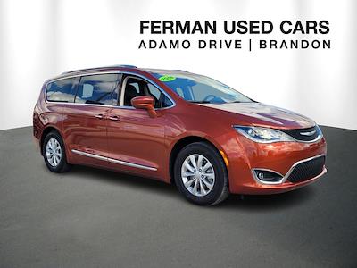 Used 2018 Chrysler Pacifica Touring L Minivan for sale #C262359A - photo 1