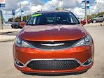 Used 2018 Chrysler Pacifica Touring L Minivan for sale #C262359A - photo 9