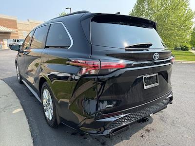 2022 Toyota Sienna AWD Minivan for sale #25C1509A - photo 2