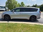 2018 Chrysler Pacifica FWD Minivan for sale #25C1799A - photo 5