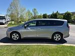 2017 Chrysler Pacifica FWD Minivan for sale #5C25A - photo 5