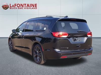 2020 Chrysler Pacifica FWD Minivan for sale #25G4390A - photo 2