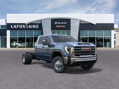 New 2025 GMC Sierra 3500 Pro Crew Cab 4x4 60 CA Cab Chassis for sale #25G4816 - photo 1