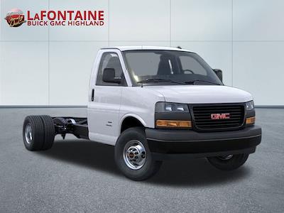 New 2025 GMC Savana 3500 Cutaway for sale #25GC1635 - photo 1