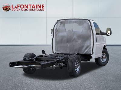 2025 GMC Savana 3500 SRW 4x2 Cutaway for sale #25GC5013 - photo 2