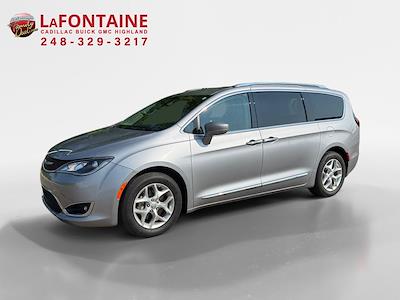 2017 Chrysler Pacifica FWD Minivan for sale #5G240A - photo 1
