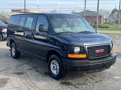 Used 2005 GMC Savana 2500 Empty Cargo Van for sale #24L0979A - photo 1