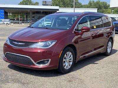 2018 Chrysler Pacifica FWD Minivan for sale #25L0589A - photo 1