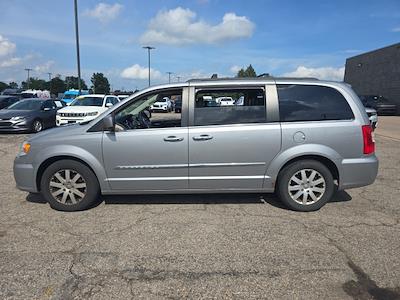 2015 Chrysler Town and Country FWD Minivan for sale #25L0642A - photo 2