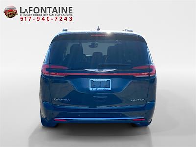 Used 2023 Chrysler Pacifica Limited Minivan for sale #5L088P - photo 2